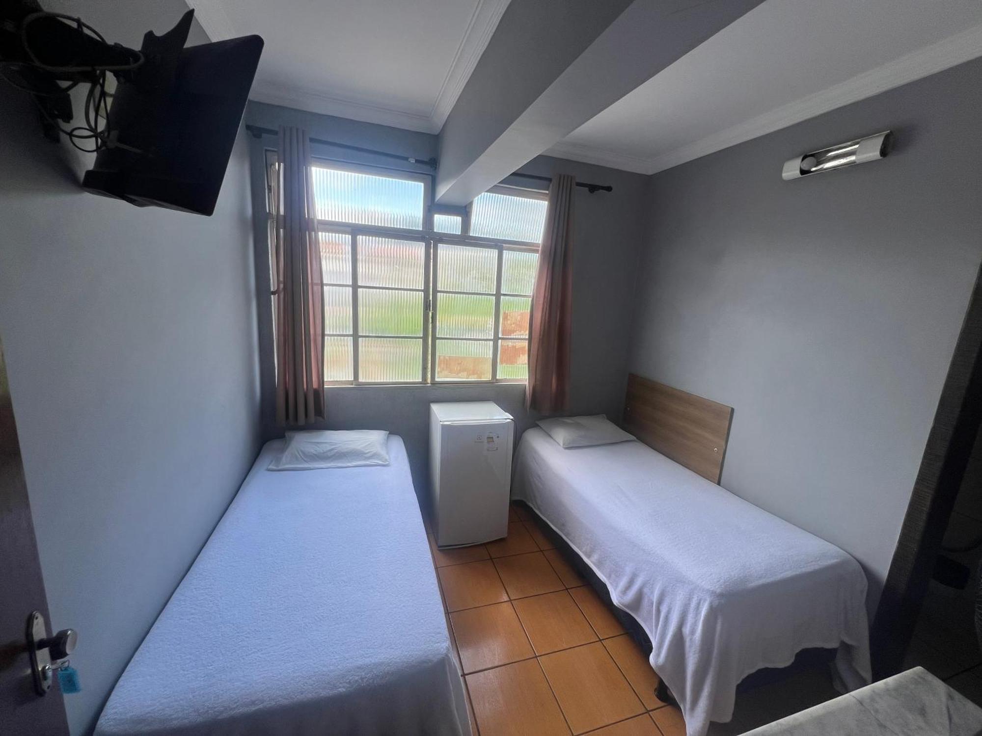 Hotel Center Бетін Екстер'єр фото